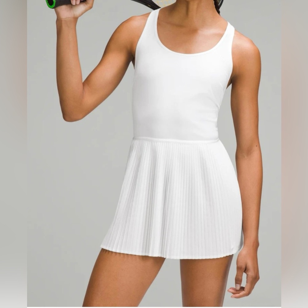 lululemon | White Scoop Neck Pleated Tennis Dress, 10 NWT